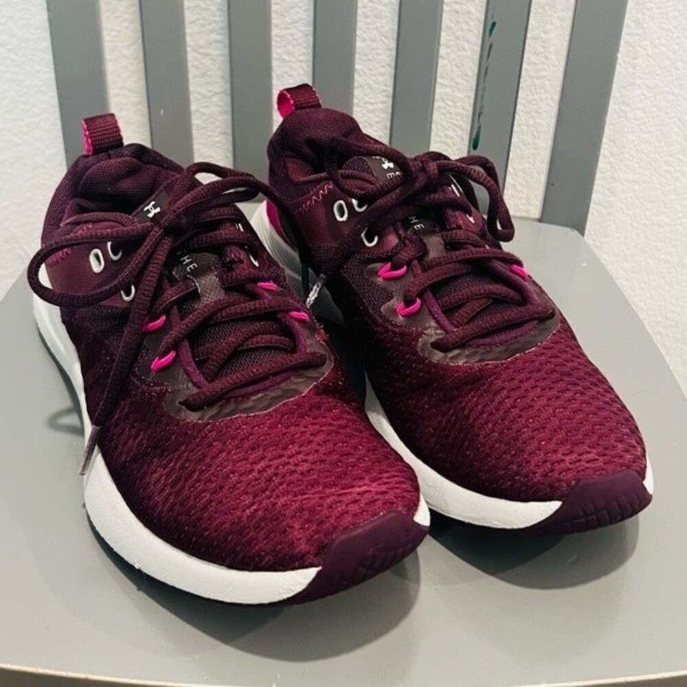 Under Armour Women's Charged Breathe 3 Training Shoes/Sneakers Sz. 7.5 Purple